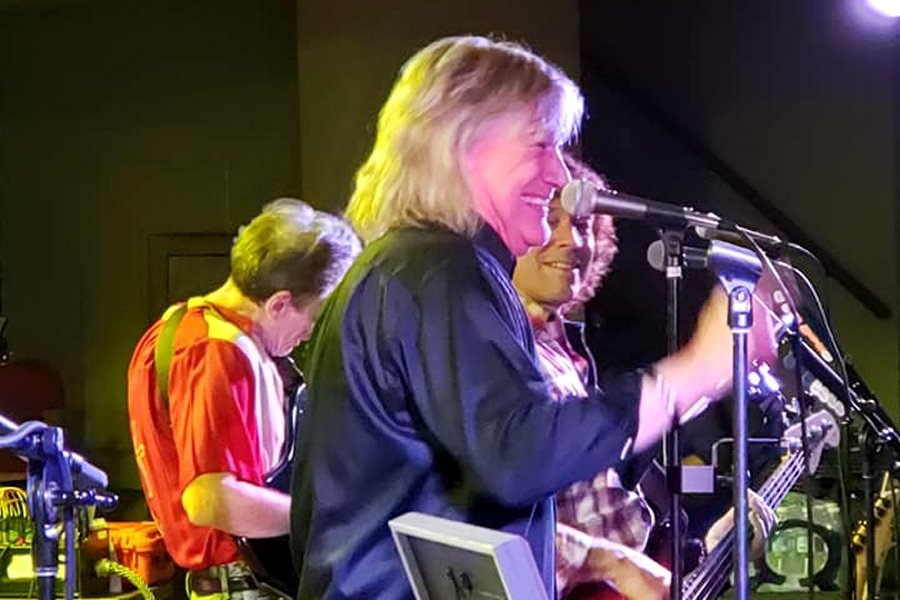 Mike Somerville, John Schlitt, and Greg Manahan
Photo by Rita Boyd Mike Somerville, John Schlitt, and Greg Manahan
Photo by Rita Boyd